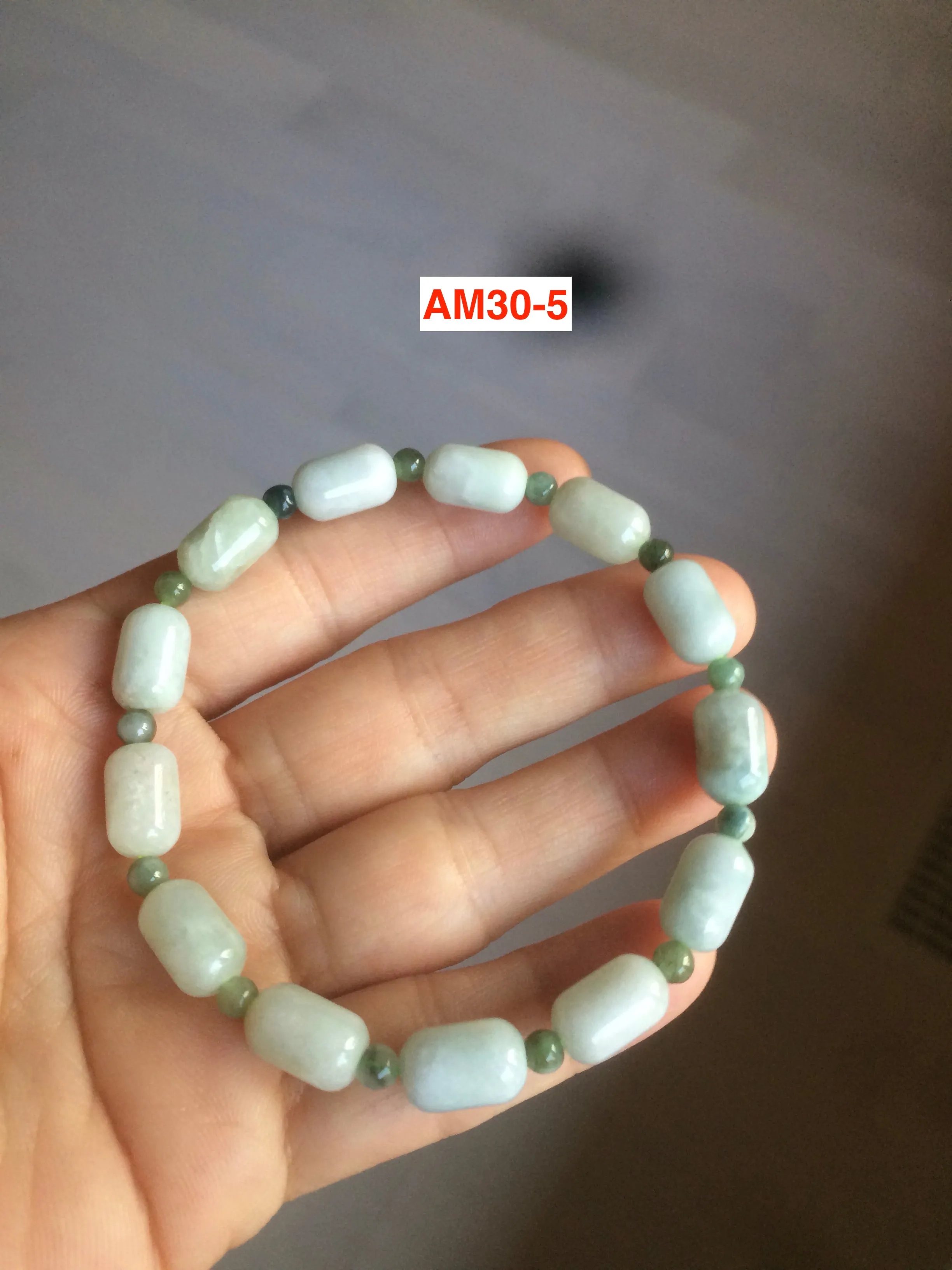 100% natural green/white type A jadeite jade Capsule bead bracelet AM30