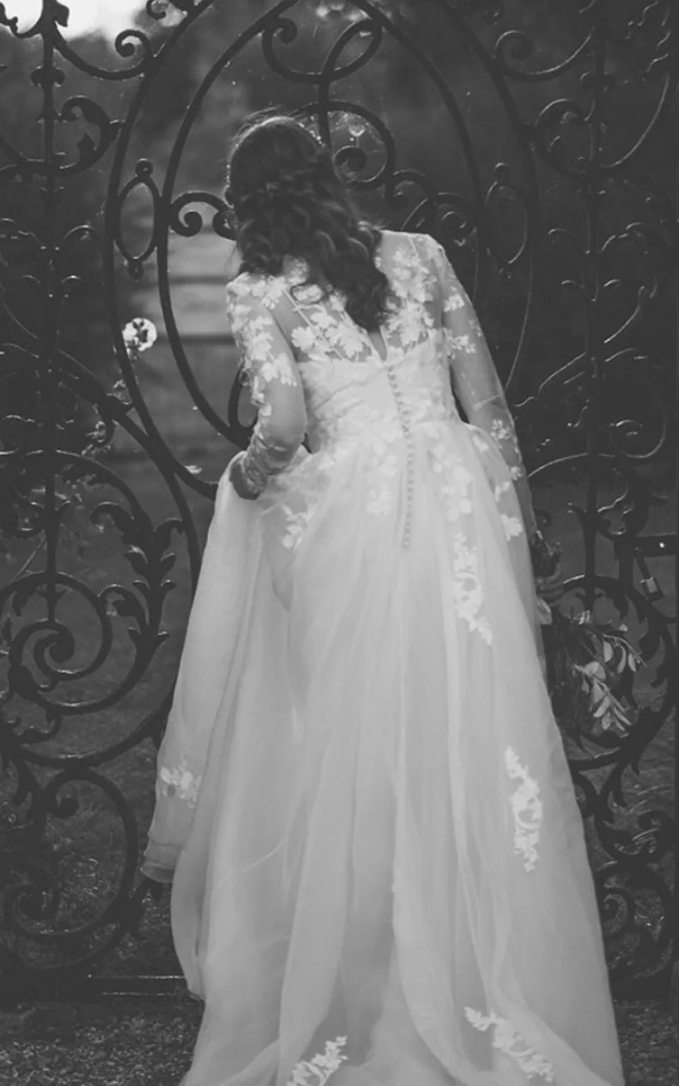 Bateau A-Line Tulle Elegant Wedding Dress With Long Illusion Sleeve Appliques-716599