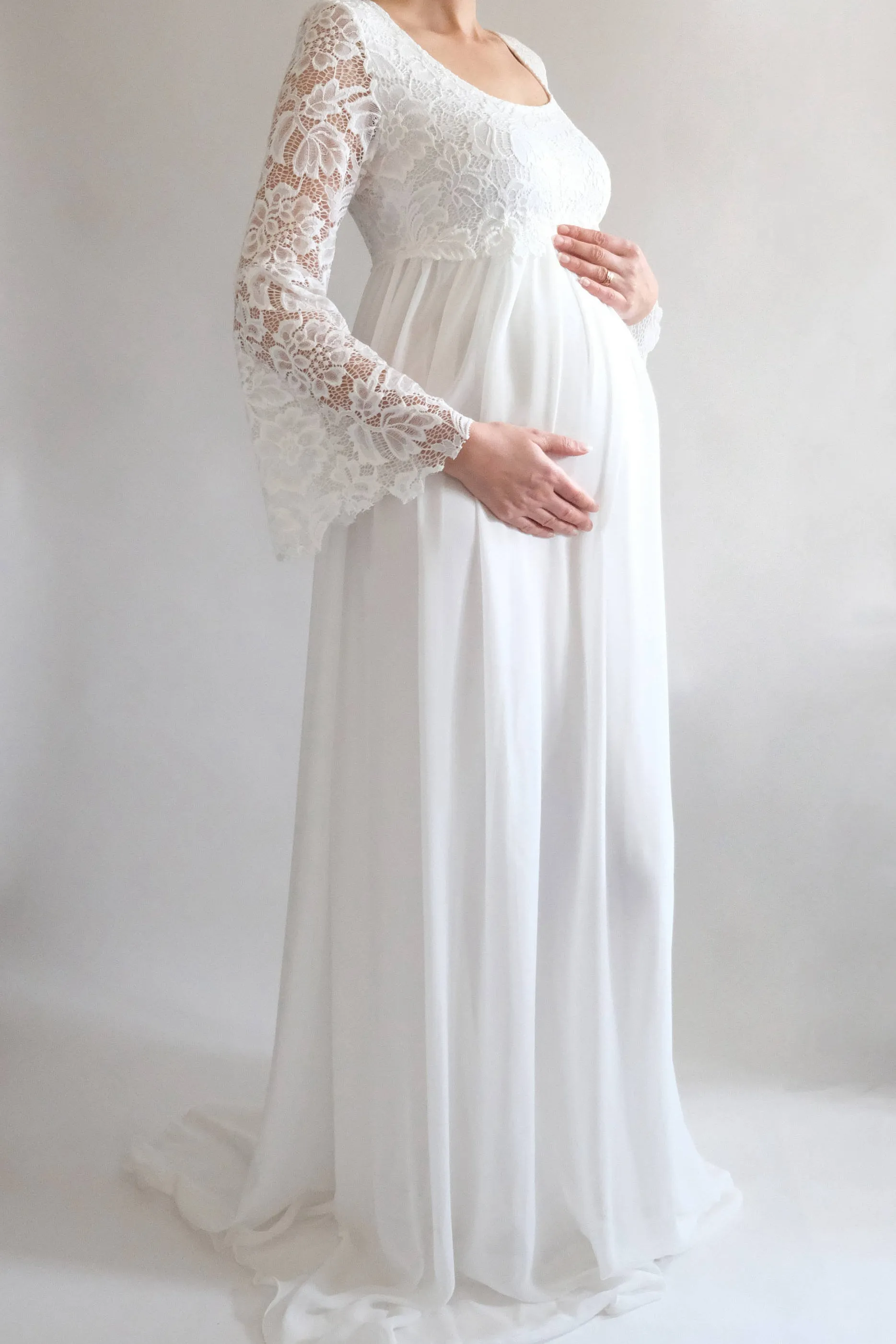 Beach Square Long Sleeve Lace Pleated Maternity Wedding Dress-715522