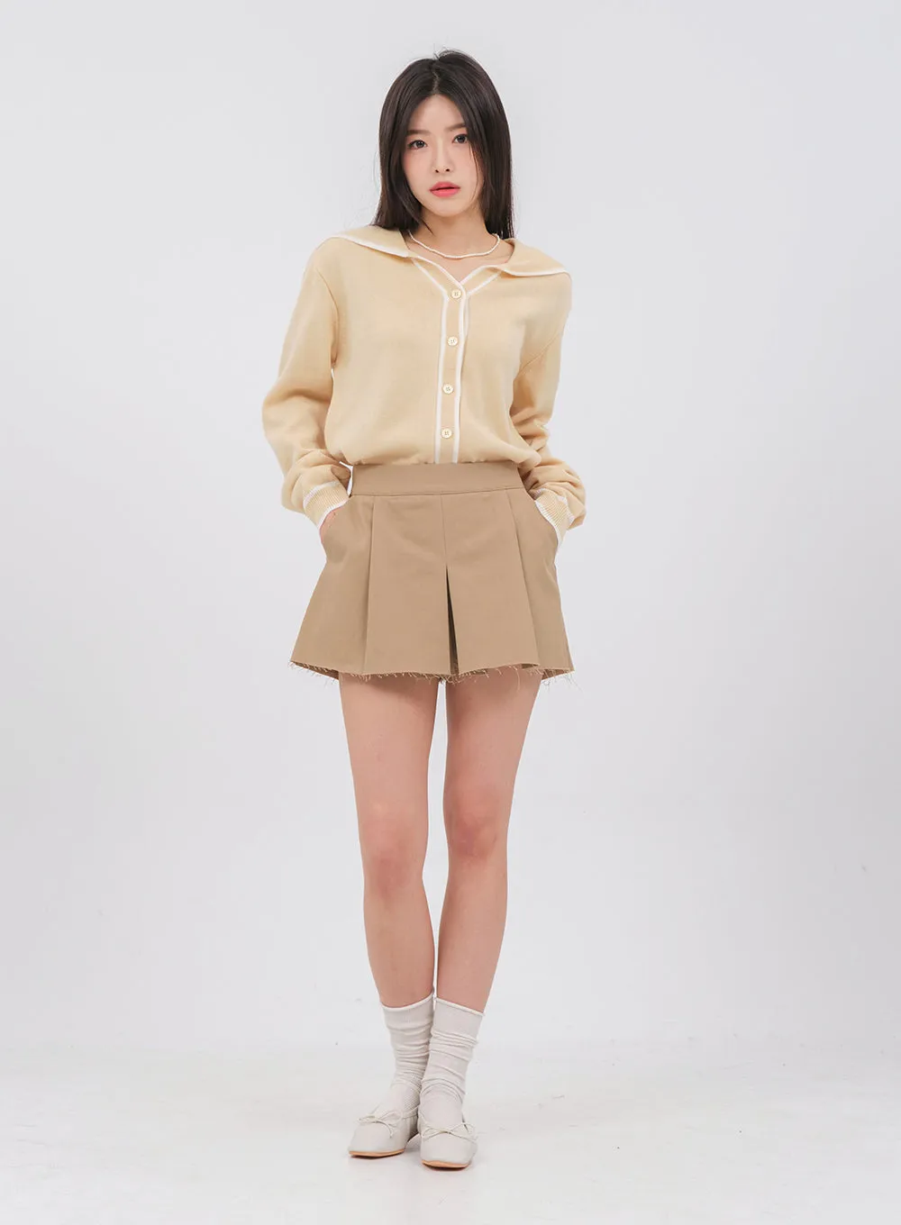 Cotton Pleated Shorts OM18