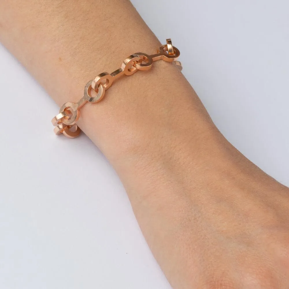 E 466 - Double Circle Bracelet