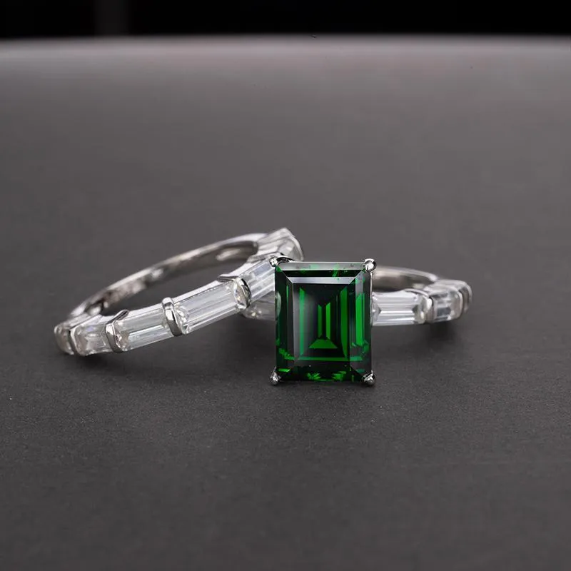 Emerald Baguette Wedding Set