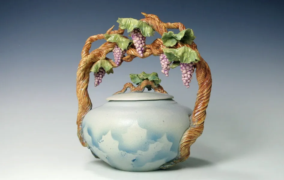 Grapevine Basket Urn