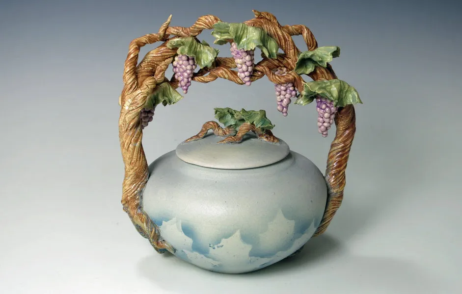 Grapevine Basket Urn