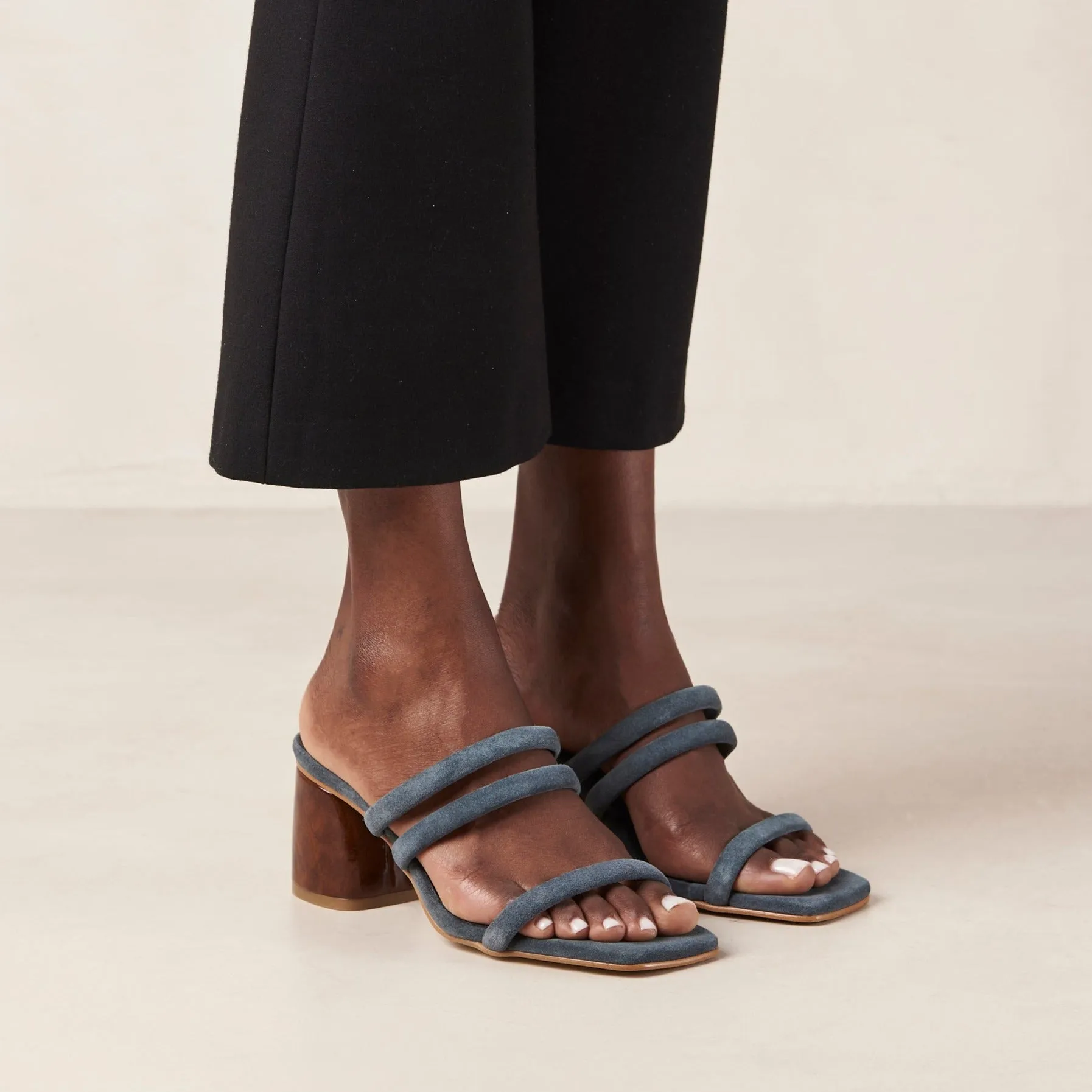 Indiana Grey Leather Sandals