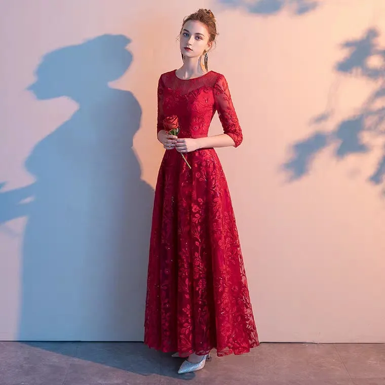 The Herientta Red Long Sleeves Lace Gown