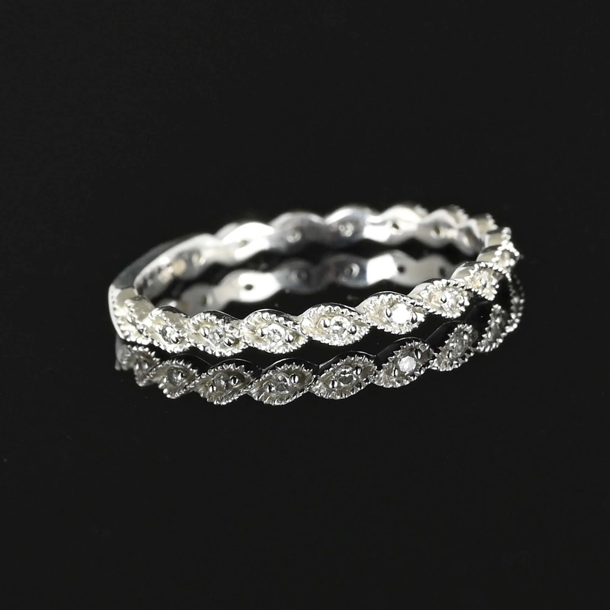 Vintage 14K White Gold Diamond Band Ring